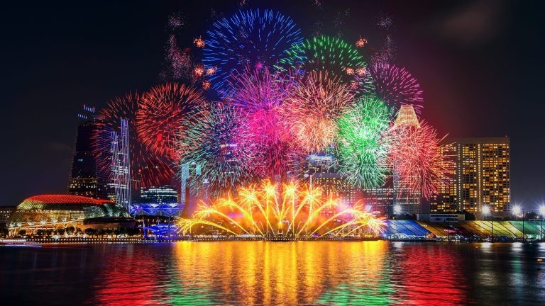 Chunky Monkey Fireworks – Performance Guide